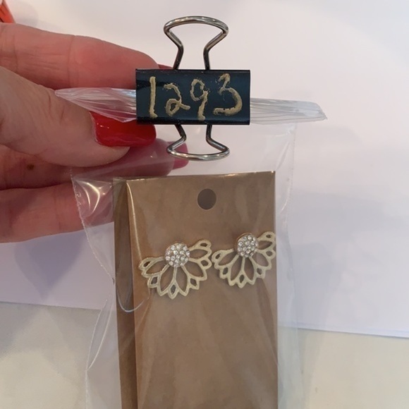 💐5/25 2 pair triangle pink stone crystal ball - Picture 8 of 8